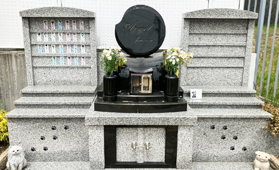 霊園に埋葬